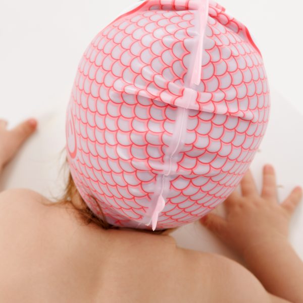 Шапочка FLEXIFIT SILK EFFECT PRINT MINI FRIENDS 12-48 мес цвет PINK FISH