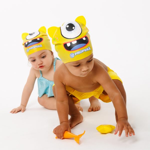 Шапочка FLEXIFIT SILK EFFECT PRINT MINI FRIENDS 12-48 мес цвет EYEQ