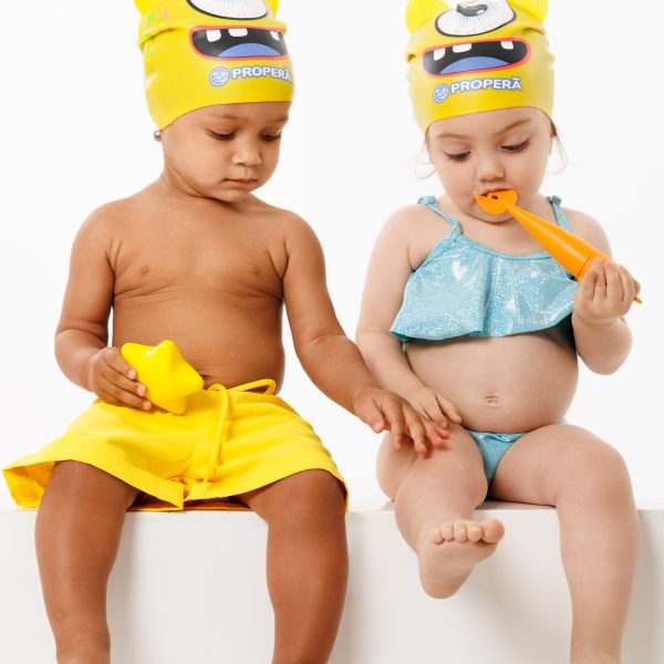 Шапочка FLEXIFIT SILK EFFECT PRINT MINI FRIENDS 12-48 мес цвет EYEQ