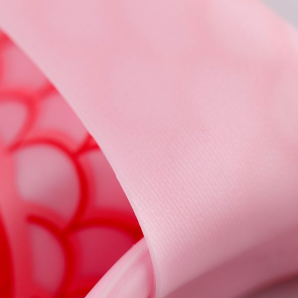 Шапочка FLEXIFIT SILK EFFECT PRINT MINI FRIENDS 12-48 мес цвет PINK FISH
